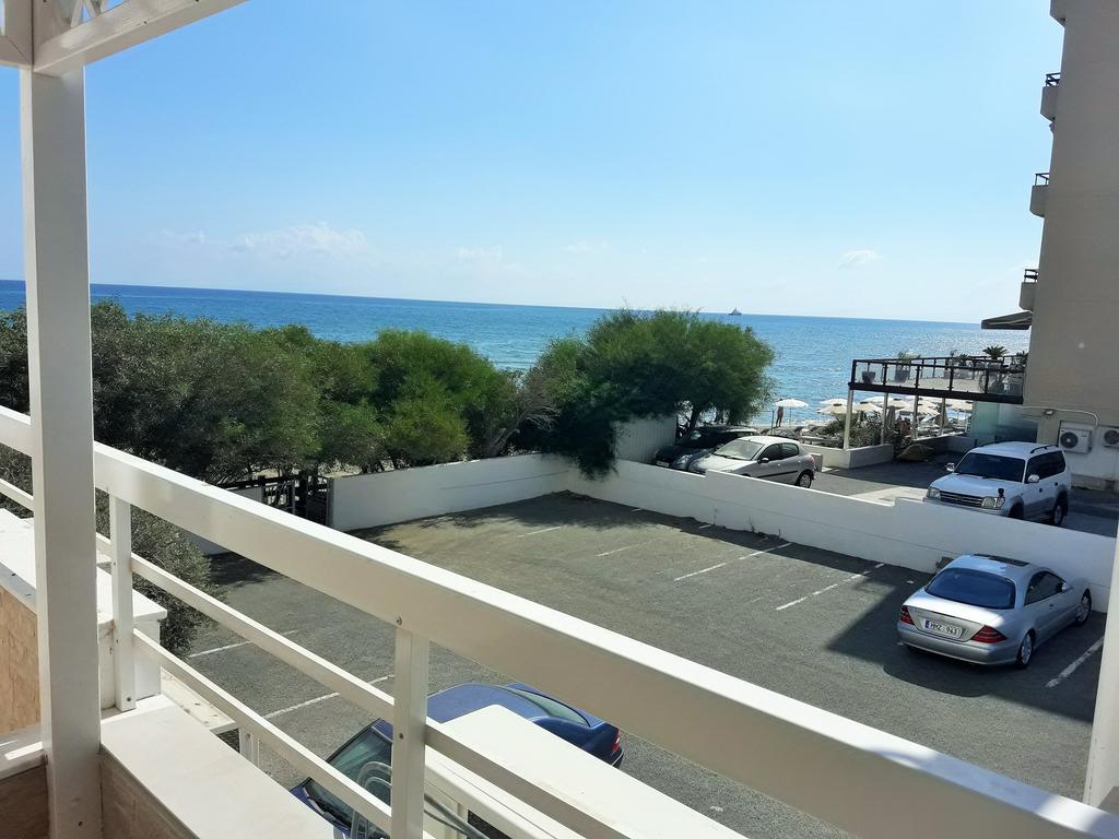 16 Sandy Beach Ларнака Экстерьер фото